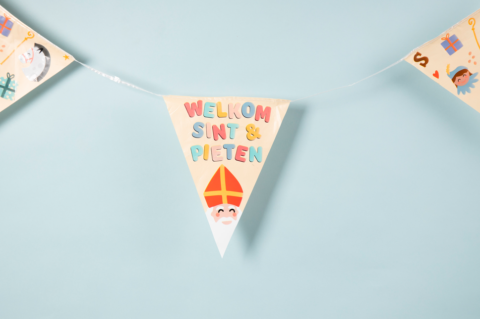 Vlaggenlijn Welkom Sint & Piet 6m