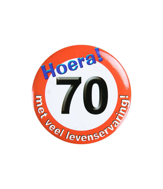 Button 70 Jaar Verkeersbord 5,5cm van Paper Dreams koop je bij Partywinkel