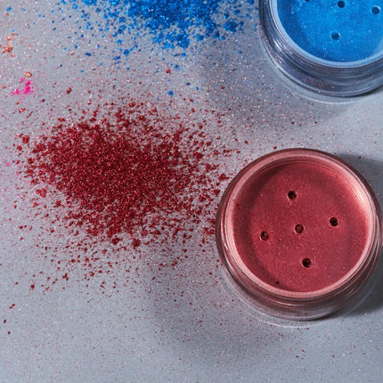 Cosmic Moon Metallic Pigment Shaker Red 5g van Moon Creations koop je bij Partywinkel