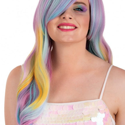 Pruik Selena Lang Met Krullen Pastel Regenboog Met Schuine Pony