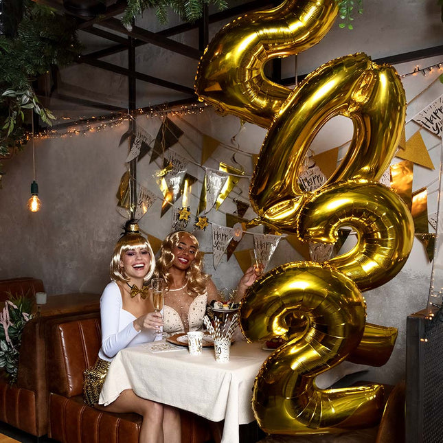 Witte Happy New Year Servetten 33cm 20st