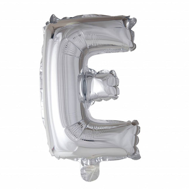 Folie Ballon Letter E Zilver XL 102cm leeg van WeFiesta koop je bij Partywinkel