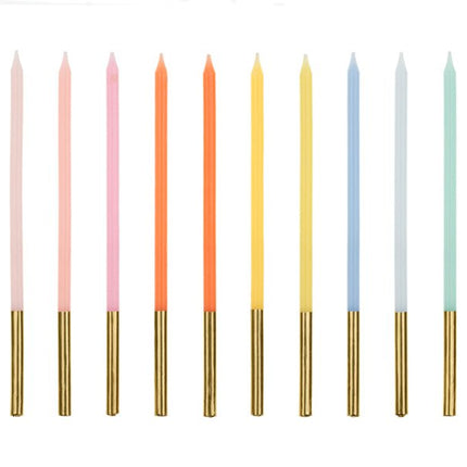 Gekleurde Kaarsen 14cm 10st van Partydeco koop je bij Partywinkel