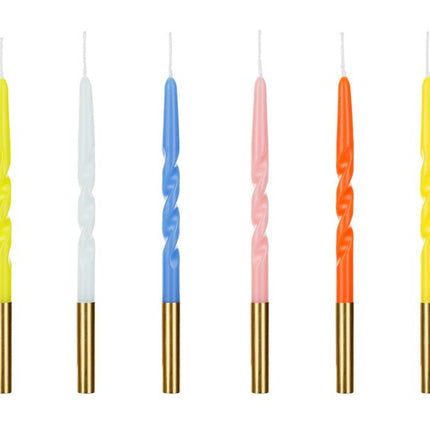Gekleurde Kaarsen 14cm 6st van Partydeco koop je bij Partywinkel