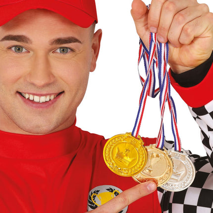 Gouden Medaille 7cm van Fiestas Guirca koop je bij Partywinkel