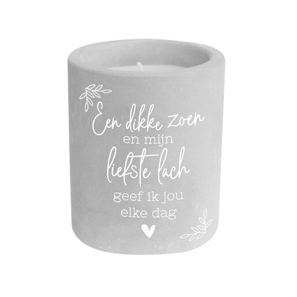 Grijze Cement Kaars Dikke Zoen 8cm van Paper Dreams koop je bij Partywinkel