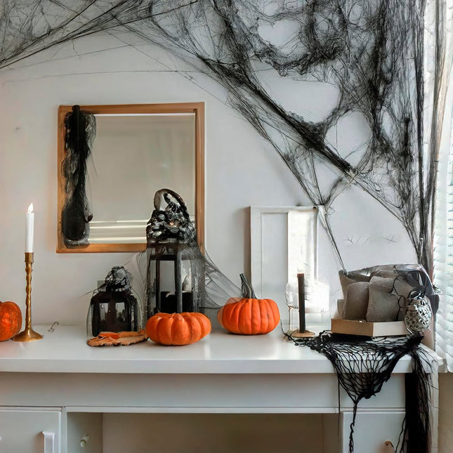 Halloween Hangdecoratie Zwart Spinnenweb 60gr van Fiestas Guirca koop je bij Partywinkel