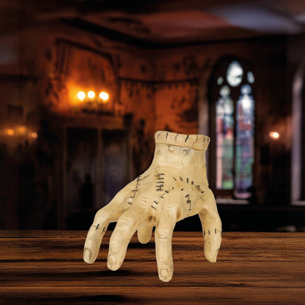 Halloween Nep Hand Beweegbaar Met Geluid 15cm van Fiestas Guirca koop je bij Partywinkel