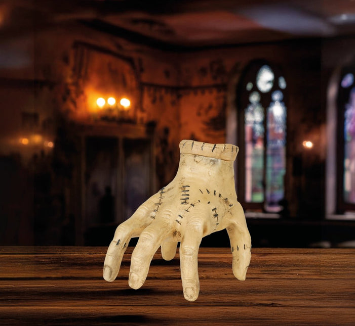 Halloween Nep Hand Beweegbaar Met Geluid 15cm van Fiestas Guirca koop je bij Partywinkel