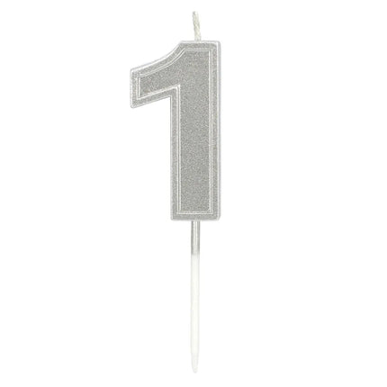 Kaarsje Elegant '1' zilver op prikker (3 x 4,2 x 0,7 cm) van Boland koop je bij Partywinkel