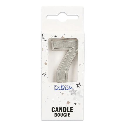 Kaarsje Elegant '7' zilver op prikker (3 x 4,2 x 0,7 cm) van Boland koop je bij Partywinkel