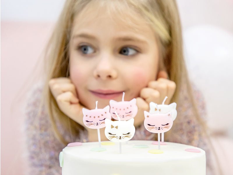 Kaarsjes Kat 2cm 6st van Partydeco koop je bij Partywinkel