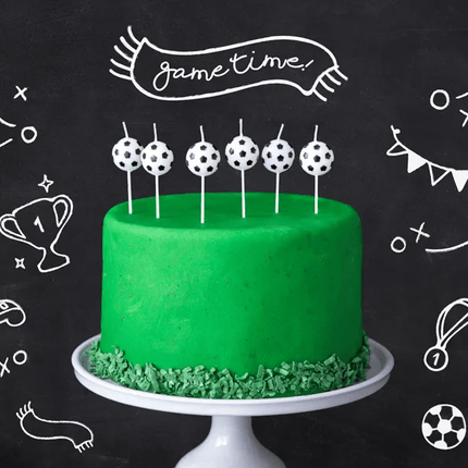 Kaarssen Voetbal 2,5cm 6st van Partydeco koop je bij Partywinkel