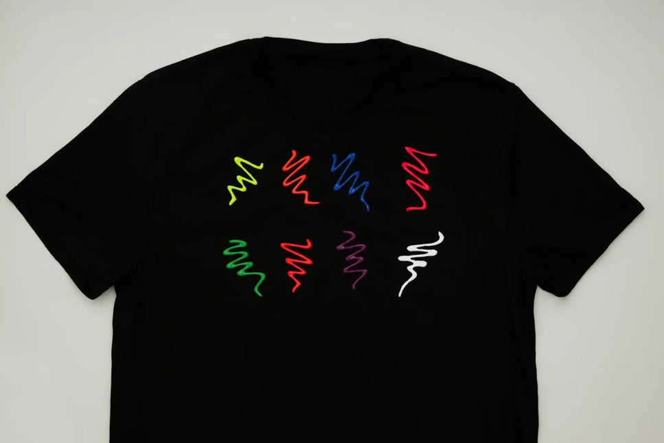 Moon Glow Neon UV Fabric Paint 30ml Intense Red 30ml van Moon Creations koop je bij Partywinkel