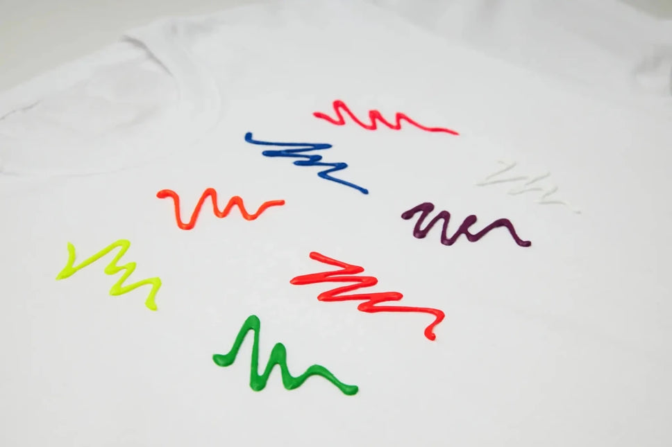 Moon Glow Neon UV textielverf Intense Orange 125ml van Moon Creations koop je bij Partywinkel