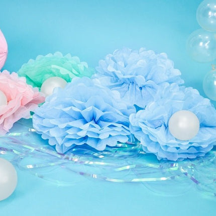 Pompon Lichtblauw 25cm van Partydeco koop je bij Partywinkel