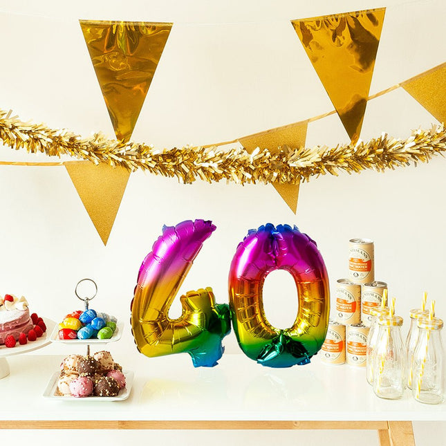 Regenboog Cijfer Ballon 4 Jaar 36cm van Boland koop je bij Partywinkel