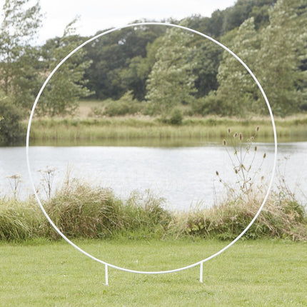 Witte Frame Rond 2m van Ginger Ray koop je bij Partywinkel