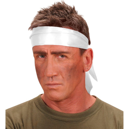 Witte Sjaal van Widmann koop je bij Partywinkel