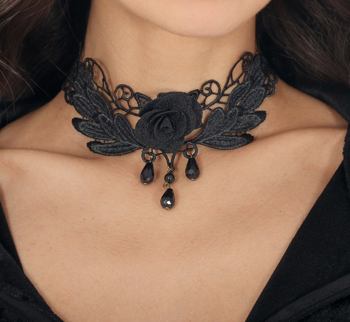 Zwarte Ketting Roos Geborduurd van Fiestas Guirca koop je bij Partywinkel