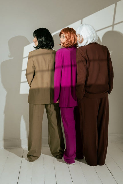 Zwarte Pruik Cleopatra van Partydeco koop je bij Partywinkel