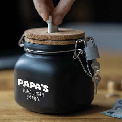 Zwarte Spaarpot Papa 12,5cm van Paper Dreams koop je bij Partywinkel